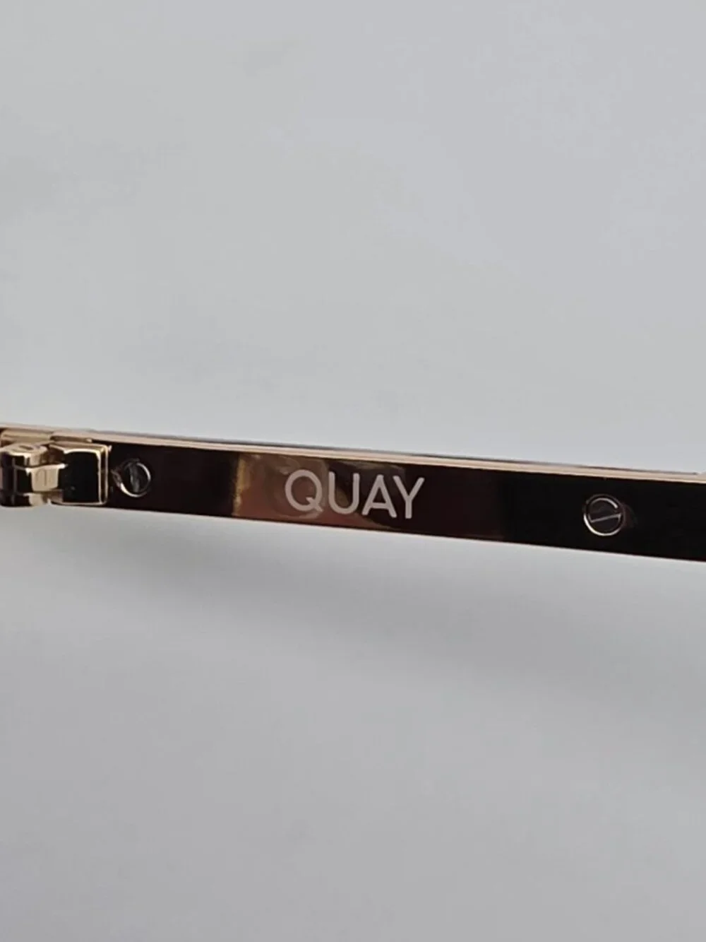 Quay Australia High Key Luxe Gold Frame Polarized Purple Lens Aviator Sunglasses
